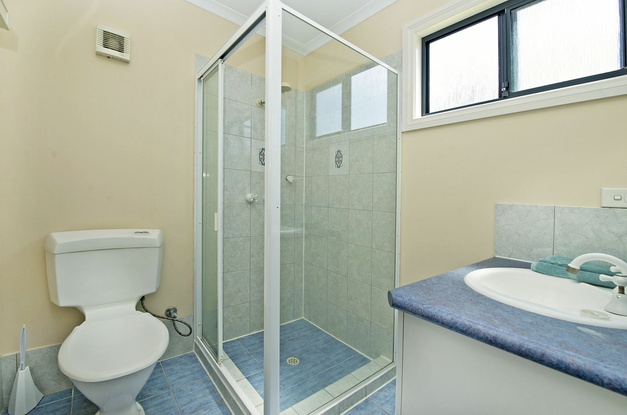 Acclaim Rose Gardens Beachside Holiday Park Олбани Екстериор снимка